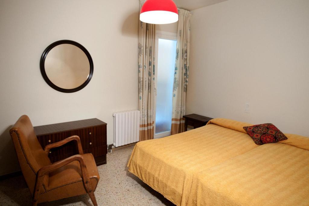 Apartamentos Siglo XXI - Marabu Sant Feliu de Guíxols Rum bild