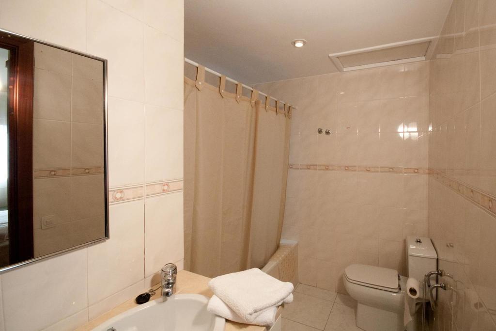 Apartamentos Siglo XXI - Marabu Sant Feliu de Guíxols Rum bild